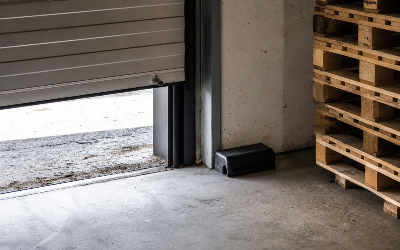 Control point at a warehouse loading bay